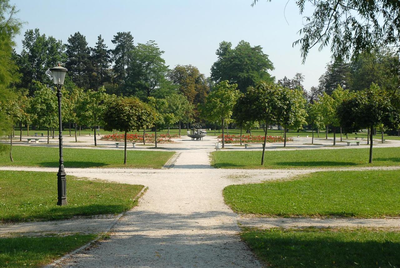 Prestige * Ljubljana